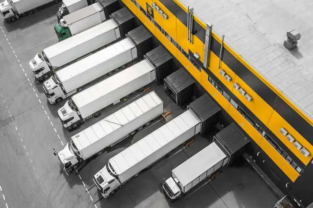 NOVE PRILOŽNOSTI IN IZZIVI ODDALJENIH TRGOV ZA SLOVENSKI IZVOZ &ndash; KAJ PA INDIJA