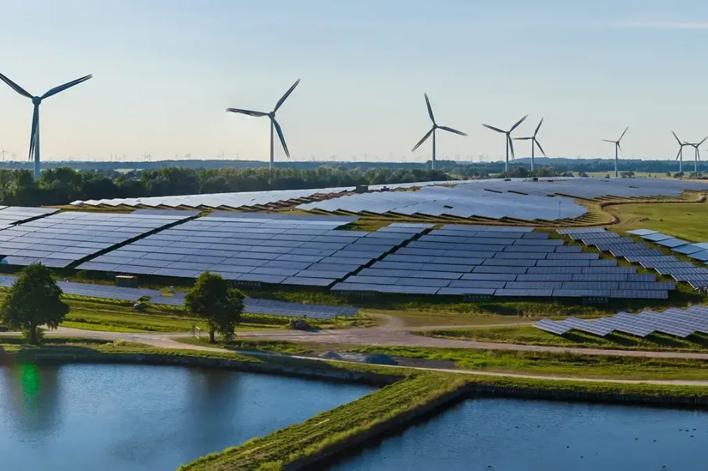 PREHOD V ZELENO OSKRBO - ENERGETIKA PRED IZZIVI