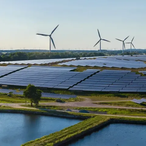 PREHOD V ZELENO OSKRBO - ENERGETIKA PRED IZZIVI