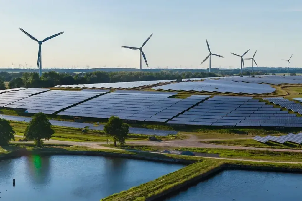EVROPA MED ENERGETSKO SUVERENOSTJO IN INDUSTRIJSKO
KONKURENČNOSTJO